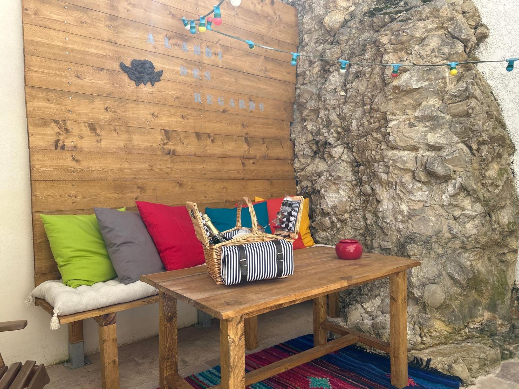 Loft Sauna Balneotherapie Beaucaire  Bagian luar foto