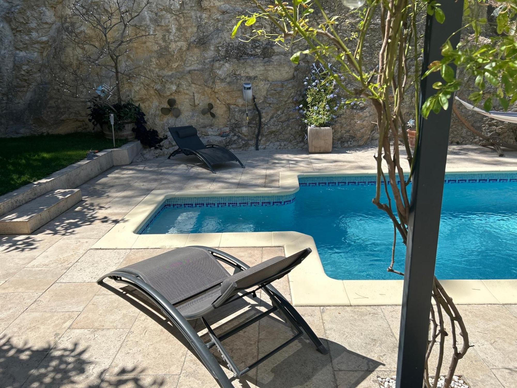 Loft Sauna Balneotherapie Beaucaire  Bagian luar foto
