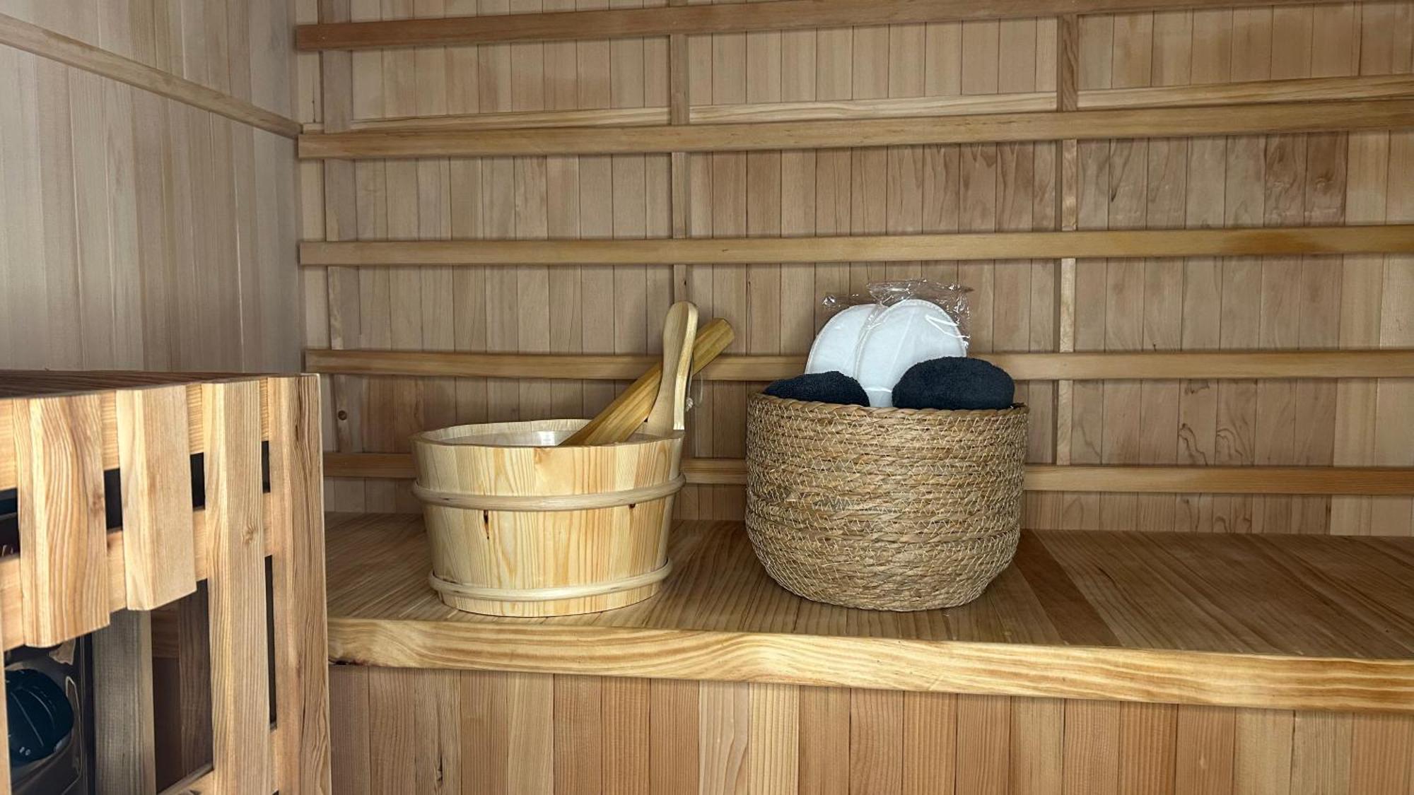 Loft Sauna Balneotherapie Beaucaire  Bagian luar foto